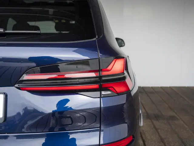 BMW X5 xDrive50e 2025 Hybride Benzine 17