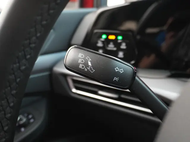 Volkswagen Golf 1.0 eTSI Life 2021 Hybride Benzine 26