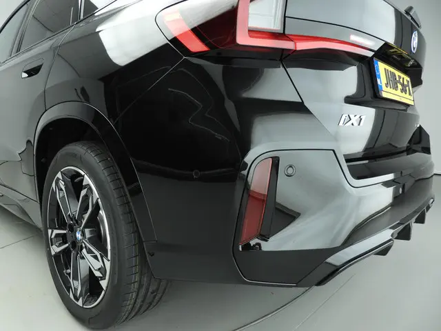 BMW iX1 eDrive20 2025 Elektrisch 46