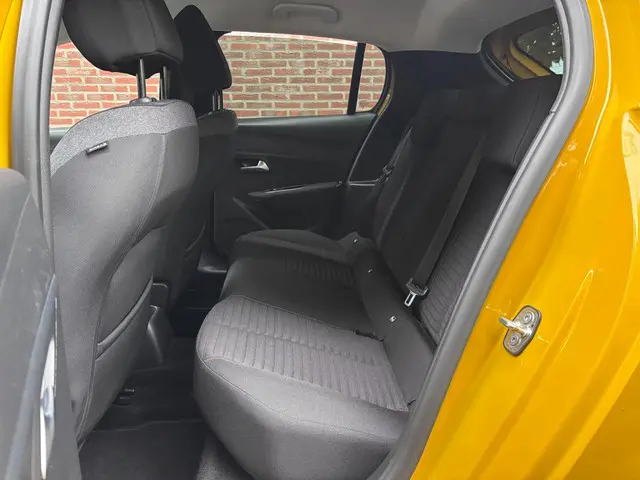 Peugeot 208 1.2 PureTech Active Pack 2021 Benzine 13