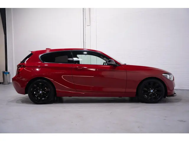 BMW 1 Serie 114i EDE Business+ 2013 Benzine 6