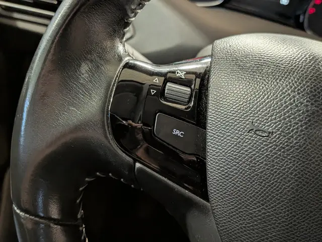 Peugeot 308 1.2 VTi Active 2014 Benzine 17