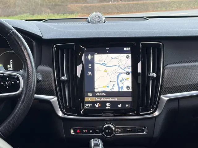 Volvo V90 2.0 T8 AWD R-Design 2018 Hybride Benzine 28