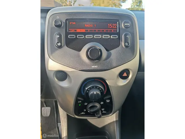 Citroën C1 1.0 e-VTi Shine/ 105.000km/ Cruise 2016 Benzine 16
