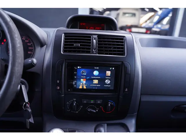 Fiat Scudo 2.0 MultiJet 128 pk L2H1 SX Airco 2016 Diesel 31