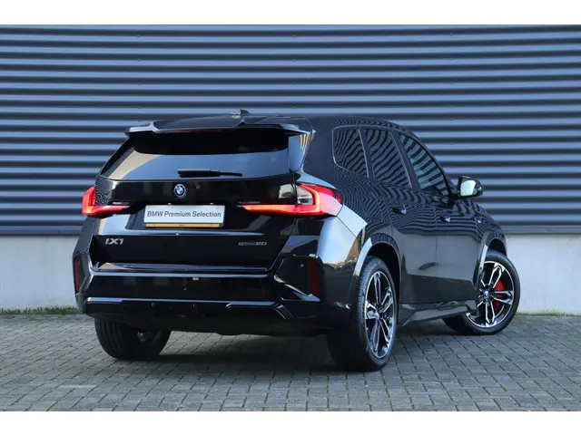 BMW iX1 eDrive20 2024 Elektrisch 2