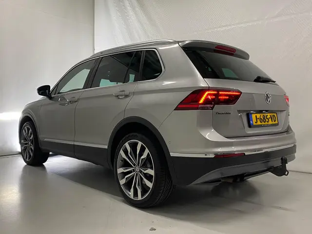 Volkswagen Tiguan 2.0 TSI 4Motion Highline 2016 Benzine 9