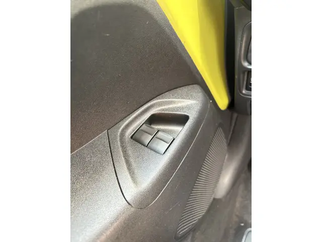 Peugeot 108 1.0 e-VTi Collection TOP! 2019 Benzine 19