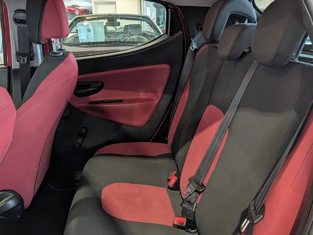 Lancia Ypsilon 1.2 Platinum 2013 Benzine 7