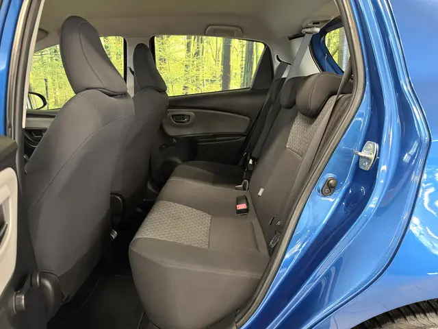Toyota Yaris 1.0 VVT-i Style 2015 Benzine 27