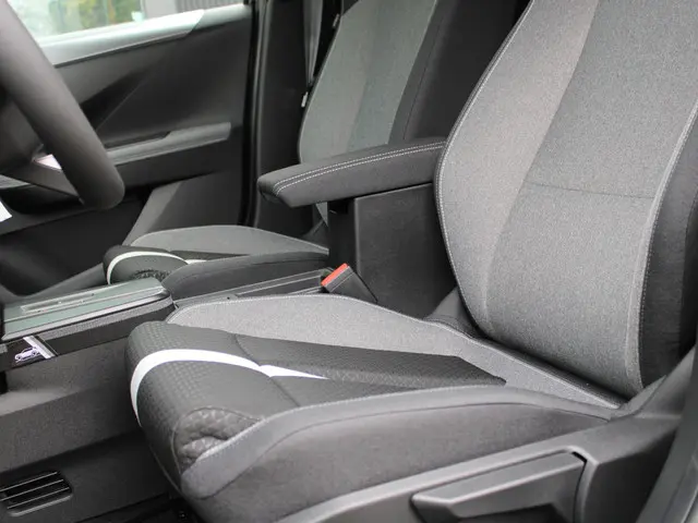 Opel Frontera 1.2 Turbo Hybrid GS 2025 Hybride Benzine 10