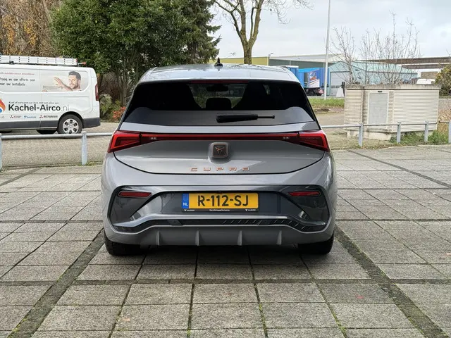 CUPRA Born Business 62 kWh 2022 Elektrisch 5
