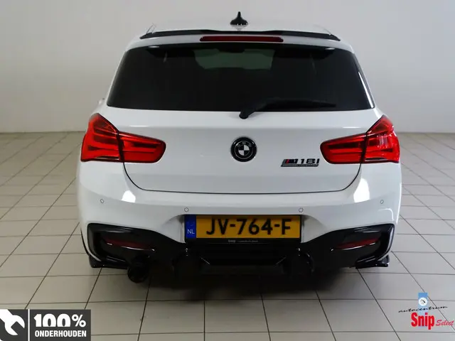 BMW 1 Serie 118i M-Pakket 2016 Benzine 2
