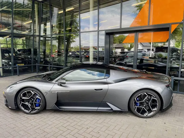 Maserati MC20 3.0 V6 2023 Benzine 3