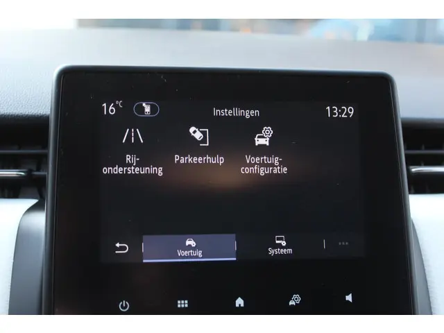 Renault Clio 1.0 TCe 90 Evolution 2023 Benzine 32