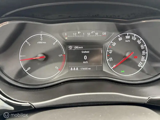 Opel Corsa 1.3 CDTI Business+ 2015 Diesel 13