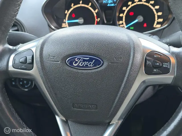 Ford Tourneo Courier 1.0 Titanium✅️Apk✅️Airco✅️ 2014 Benzine 25