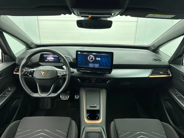 CUPRA Born Essential 62 kWh 2023 Elektrisch 19