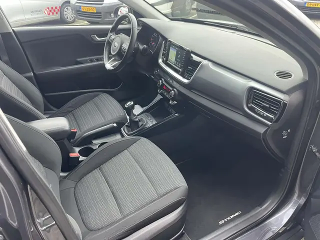 Kia Stonic 1.0 T-GDi DynamicPlusLine 2020 Benzine 14