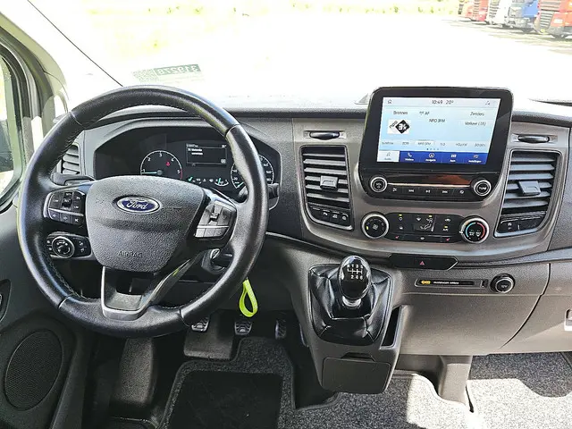 Ford Transit Custom 2.0 2021 Diesel 8