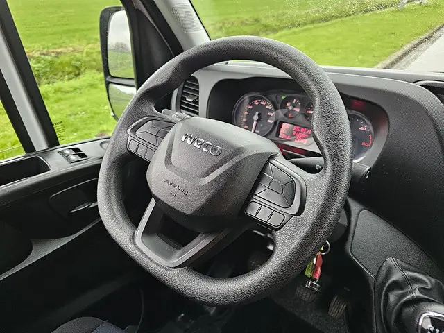 Iveco Daily 35C14 2020 Diesel 11
