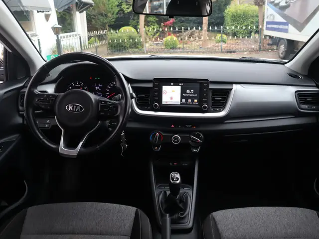 Kia Stonic 1.0 T-GDi DynamicLine 2019 Benzine 5