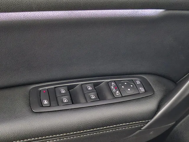 Renault Mégane Estate 1.3 TCe 140 Techno 2023 Benzine 18