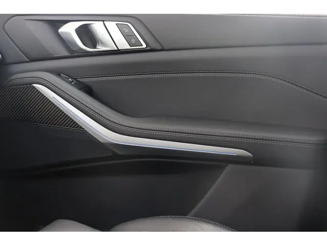 BMW X5 xDrive45e High Executive 2022 Hybride Benzine 36