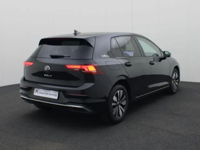 Volkswagen Golf 1.5 TSI 115PK Goal 2024 Benzine 2