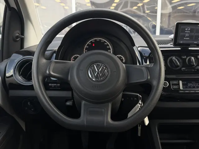 Volkswagen up! 1.0 move up! BlueMotion 2015 Benzine 13