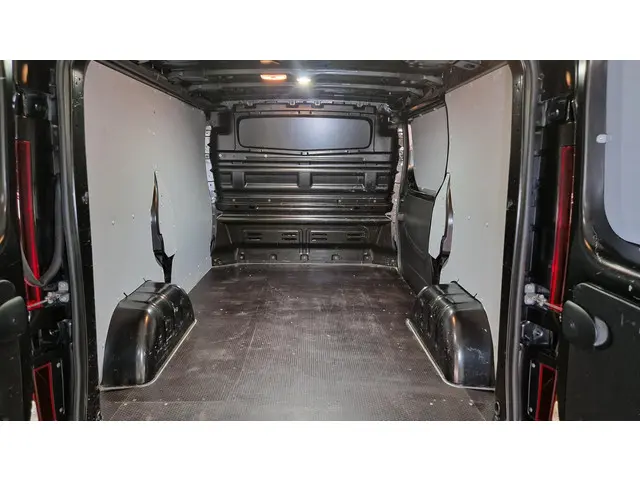 Renault Trafic 2.0 dCi 150 T29 L1H1 Comfort 2023 Diesel 20