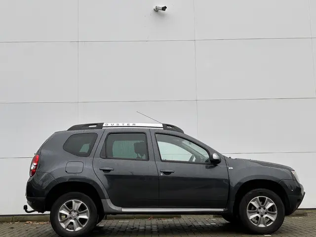 Dacia Duster 1.2 TCe 4x2 Prestige 2015 Benzine 16