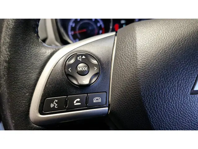 Mitsubishi ASX 1.6 Cleartec Invite+ 2015 Benzine 16
