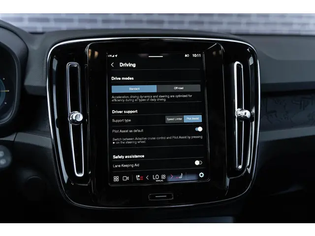 Volvo XC40 Extended Range Plus 2023 Elektrisch 38