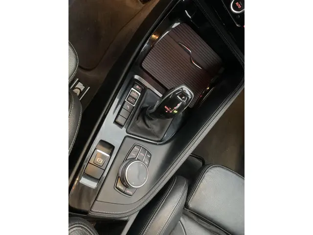 BMW X1 sDrive20i Orange Edition II 2018 Benzine 23