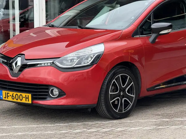 Renault Clio 1.2 16V Dynamique 2014 Benzine 3