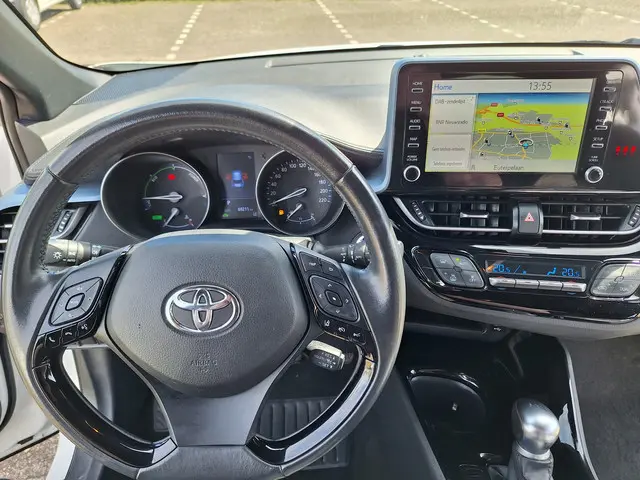Toyota C-HR 1.8 Hybrid Dynamic 2020 Hybride Benzine 15
