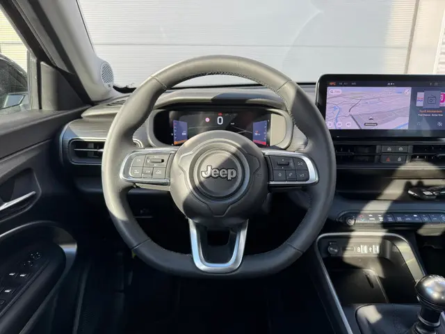 Jeep Avenger 1.2 Altitude 2024 Benzine 15