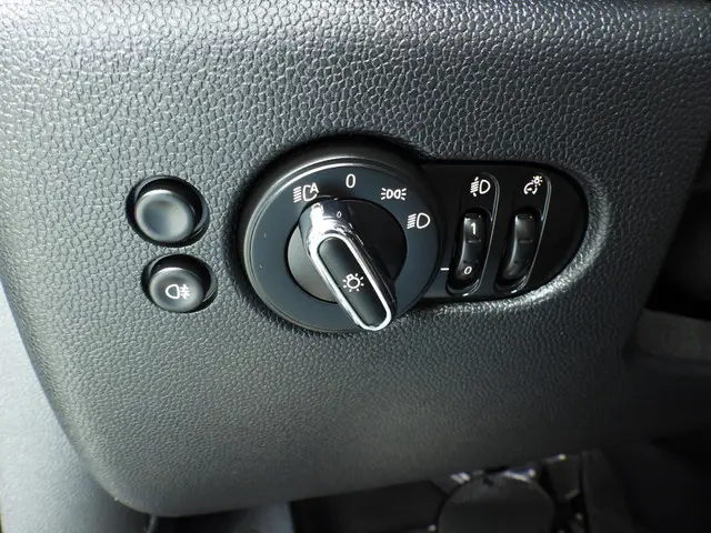 MINI 5-Deurs Cooper 2023 Benzine 21