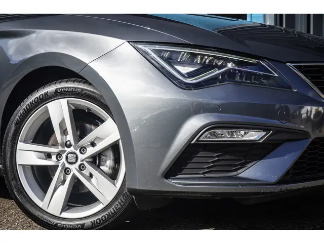 SEAT Leon 1.4 TSI FR Business Intense 2018 Benzine 6