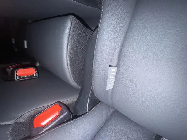 Toyota RAV4 2.5 Hybrid Energy Plus 2019 Hybride Benzine 31