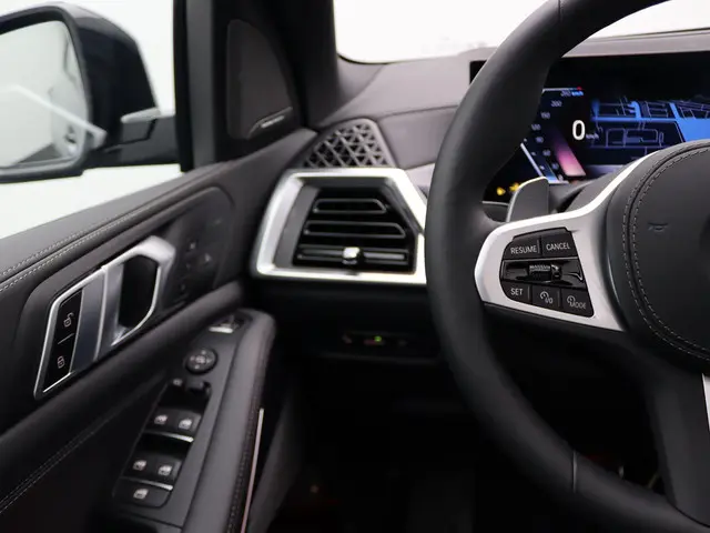 BMW X5 xDrive50e 2024 Hybride Benzine 16