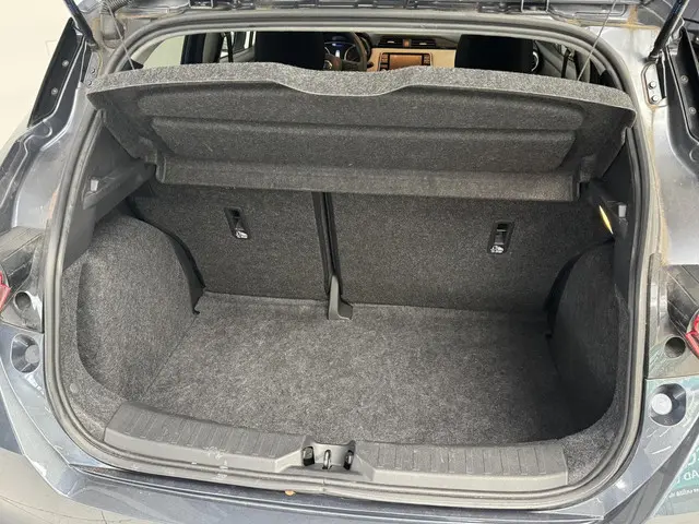 Nissan Micra 1.0 IG-T Kiiro 2022 Benzine 10