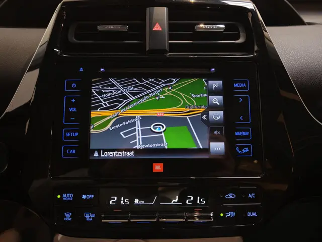 Toyota Prius 1.8 Dynamic 2018 Hybride Benzine 22