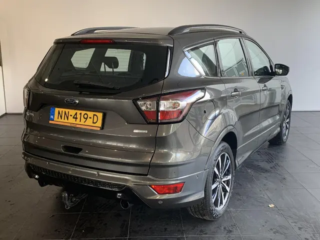 Ford Kuga 1.5 EcoBoost ST Line 2017 Benzine 2