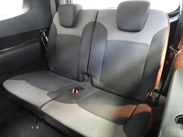 Dacia Lodgy 1.3 TCe Essential 7-Pers. 2020 Benzine 16