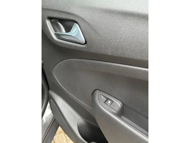 Opel Crossland 1.2 Turbo Elegance 2022 Benzine 38