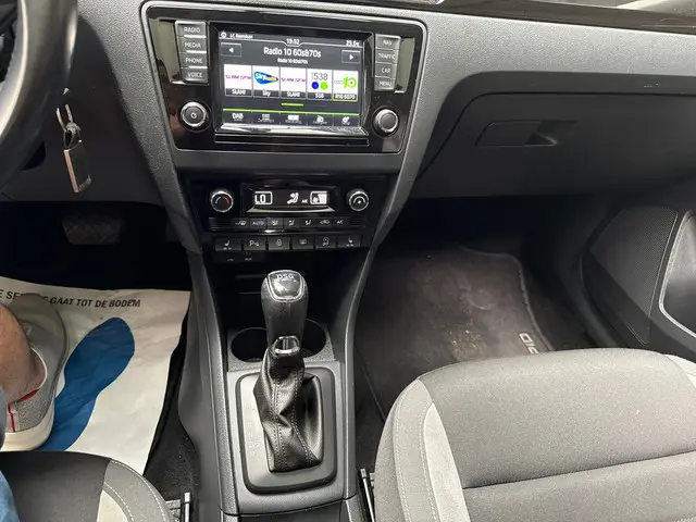 Škoda Rapid Spaceback 1.2 TSI Greentech JOY 2016 Benzine 19