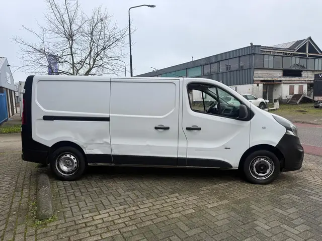 Opel Vivaro 1.6 CDTI L2H1 Edition 2015 Diesel 8