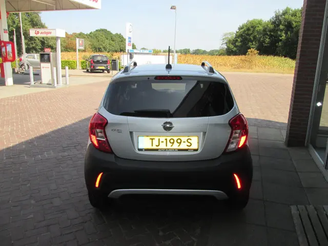 Opel KARL 3